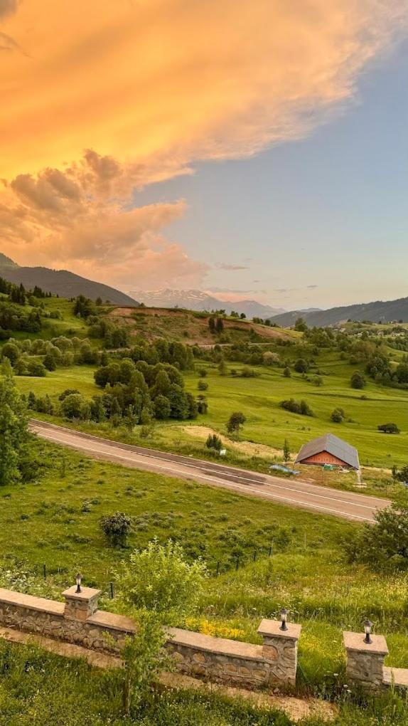 Black Forest Hotel Savsat Εξωτερικό φωτογραφία